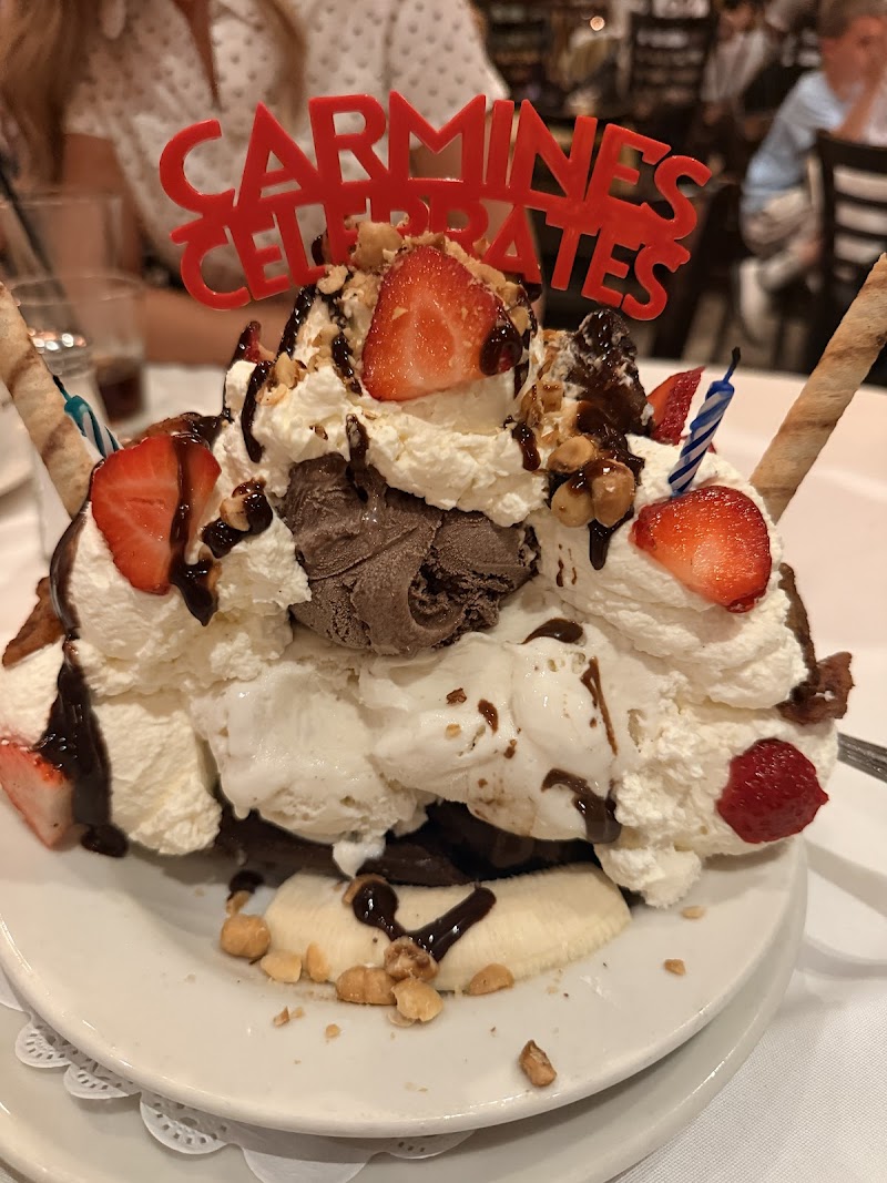 Carmine's - Time Square
